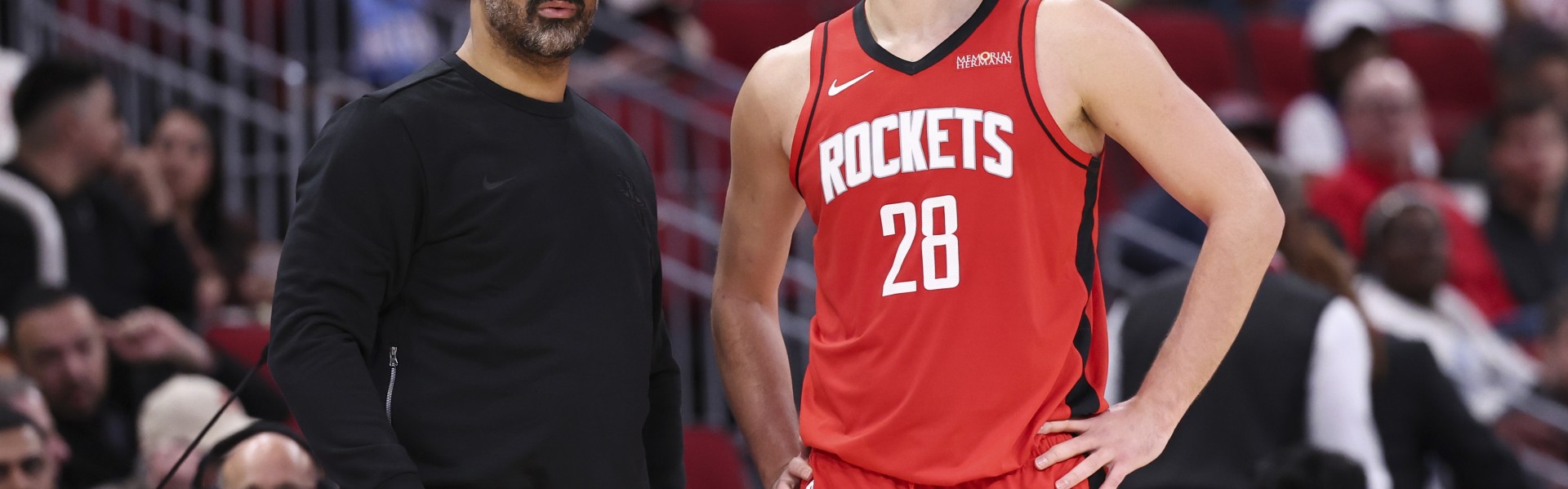 db真人百家乐-还玩抽象？申京罚球完全不在状态 再次出现两罚不中的情况！